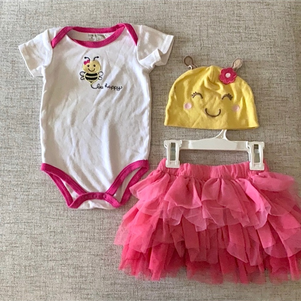 Bumble bee bodysuit and skirt set